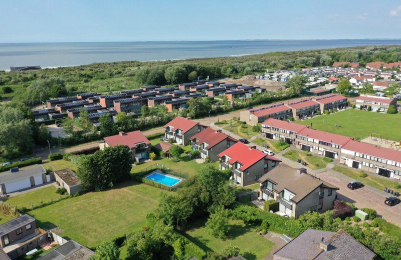 Wijk de brabander kleine zwembad 1